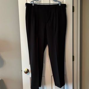 VanHeusen Mens Dress Pants 44X32. Excellent condition.